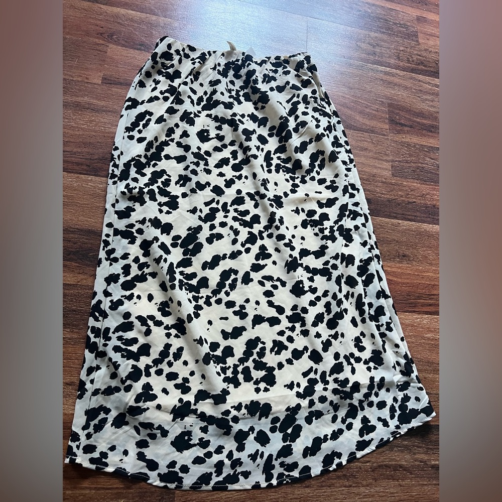 Women’s skirt